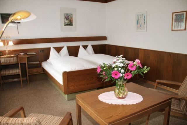 Hotel Markgraf Garni Bad Bellingen Habitación foto